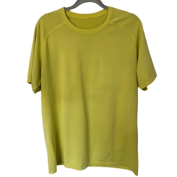 Lululemon Metal Vent Tech Short Sleeve V Size Large Yellow - Picture 1 of 6